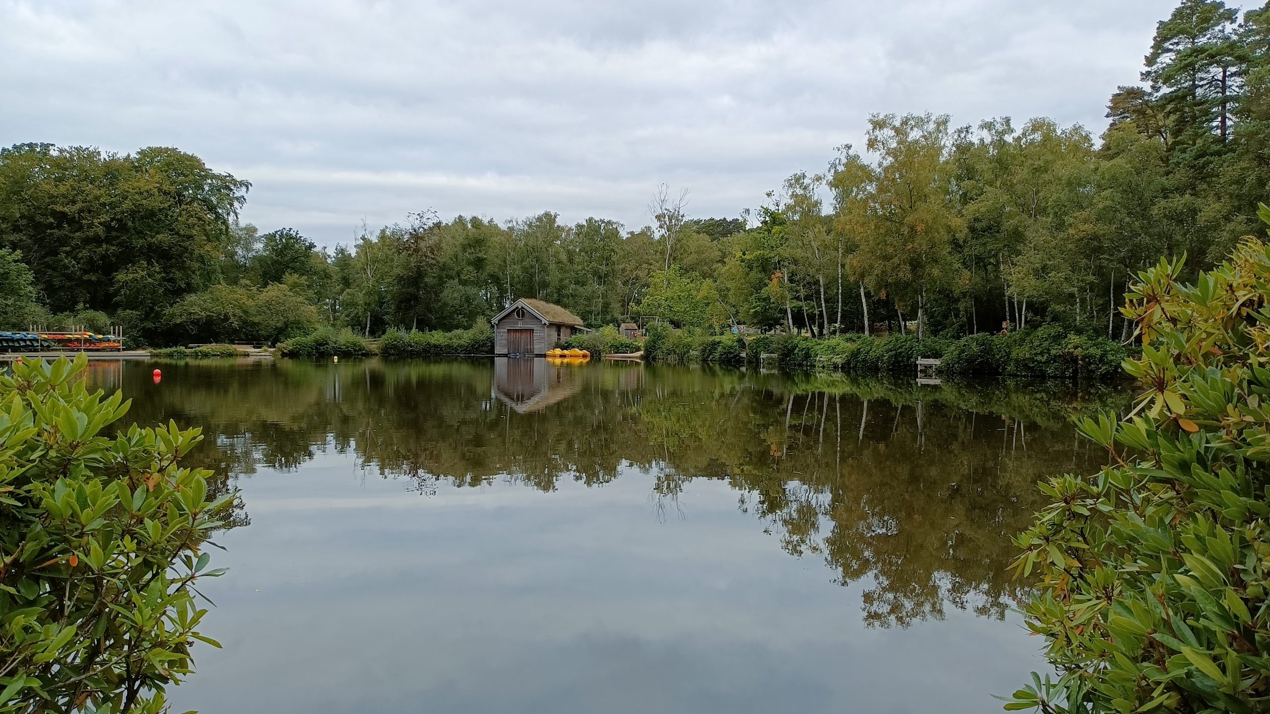Avon tyrrell boathouse at the lake in the new forest national park